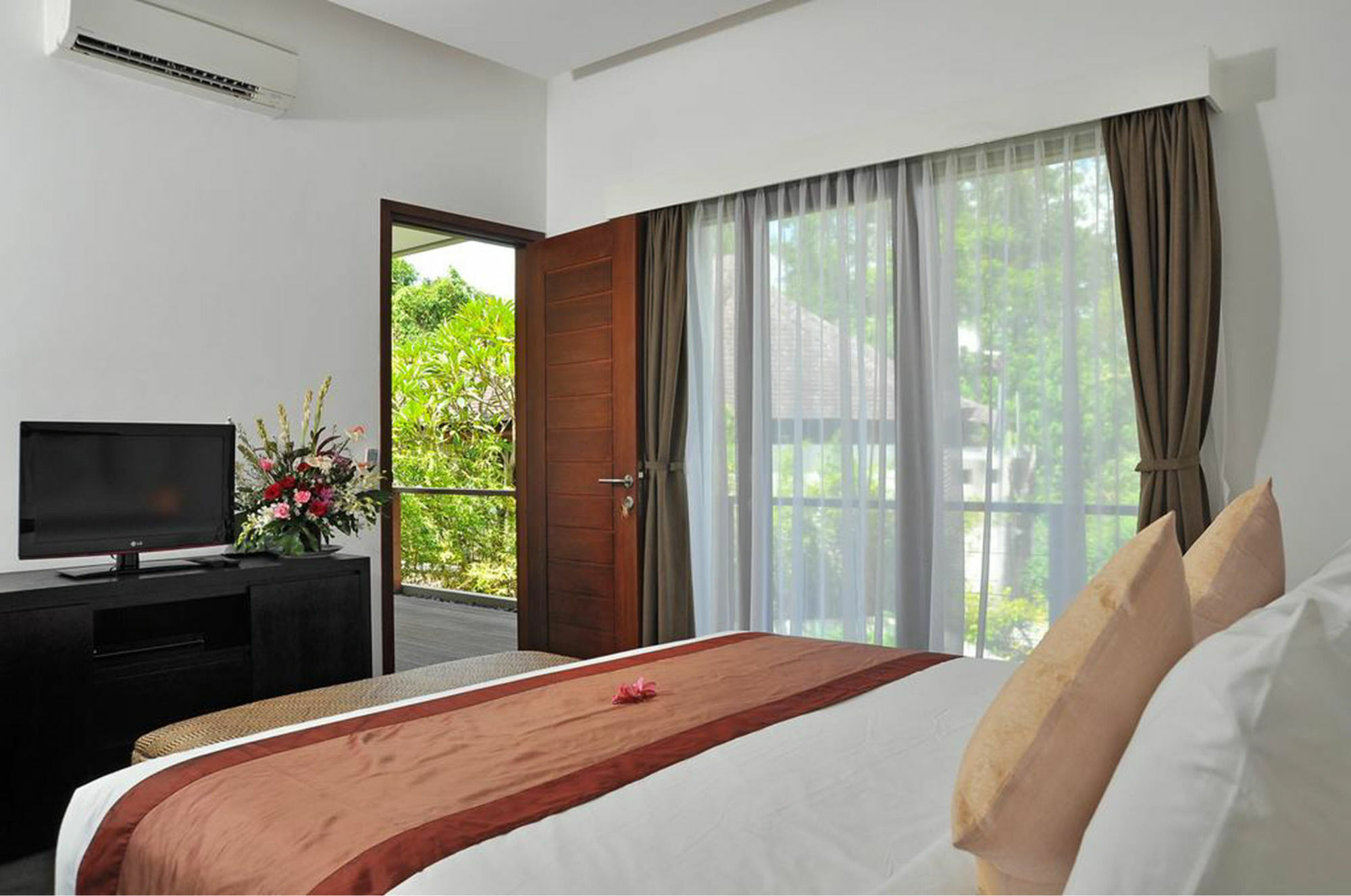 Villa La Sirena By Nagisa Bali Seminyak Exterior foto